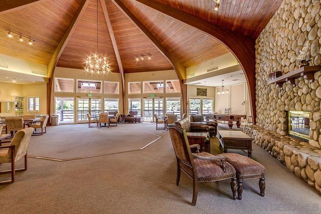 Via Viejas Oeste, Alpine, CA 91901