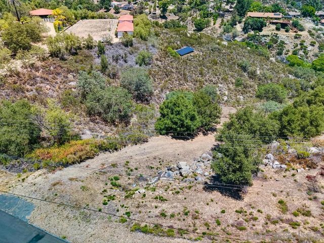 Via Viejas Oeste, Alpine, CA 91901