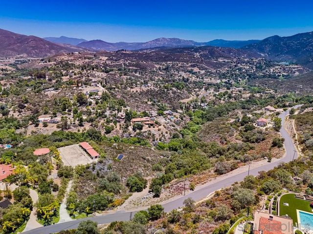 Via Viejas Oeste, Alpine, CA 91901