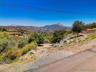 Via Viejas Oeste, Alpine, CA 91901