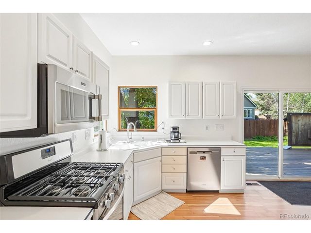 15860 W 66th Pl, Arvada, CO 80007