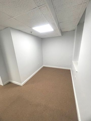 475 Commonwealth Avenue G3, Boston, MA 02215