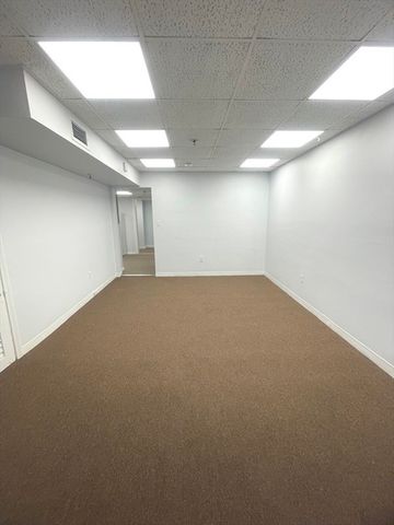 475 Commonwealth Avenue G3, Boston, MA 02215