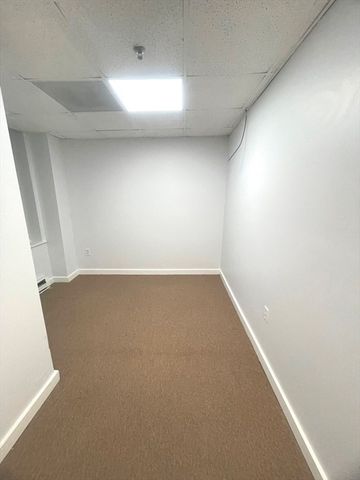 475 Commonwealth Avenue G3, Boston, MA 02215