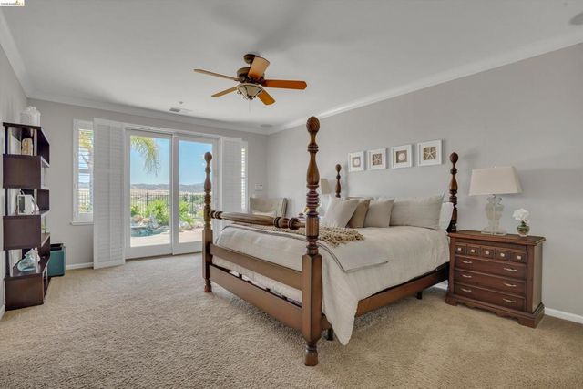 179 E Country Club Dr, Brentwood, CA 94513