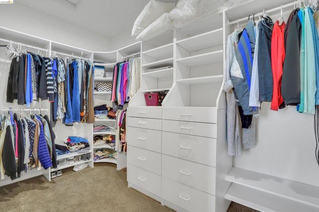 179 E Country Club Dr, Brentwood, CA 94513