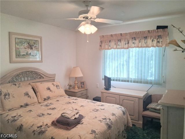 59 Camelot Gardens BLVD 109, Lehigh Acres, FL 33936