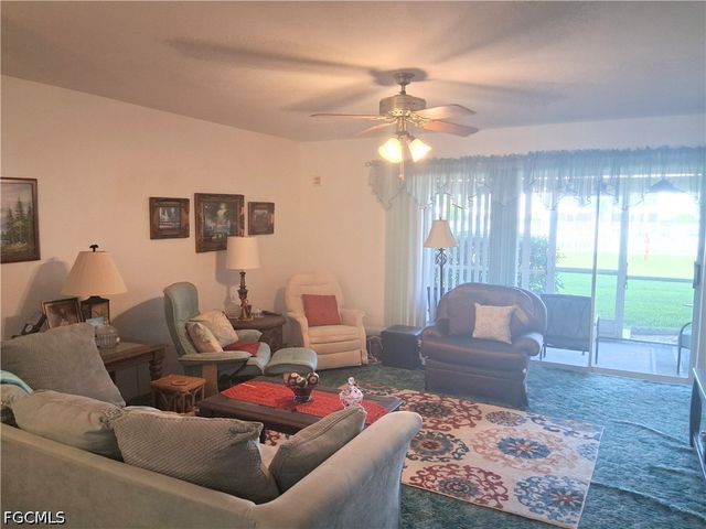 59 Camelot Gardens BLVD 109, Lehigh Acres, FL 33936