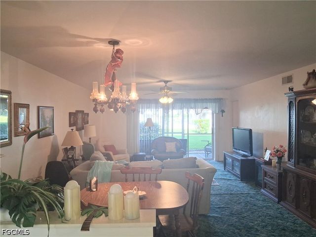 59 Camelot Gardens BLVD 109, Lehigh Acres, FL 33936
