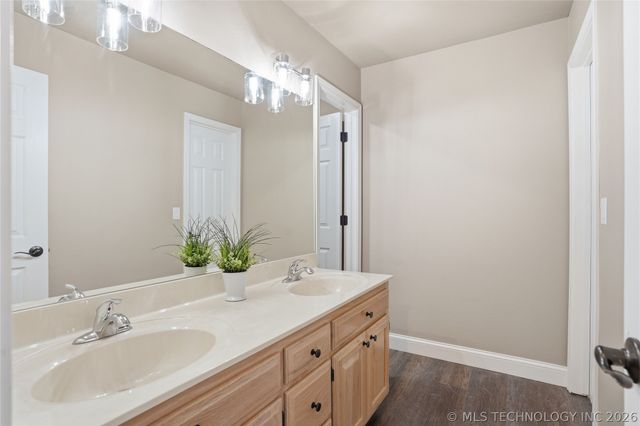 5726 E 101st Place, Tulsa, OK 74137
