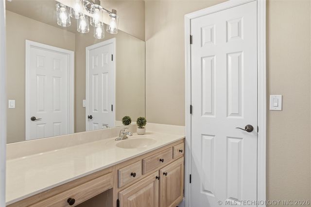 5726 E 101st Place, Tulsa, OK 74137