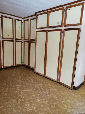 4662 N Lapeer Road, Columbiaville, MI 48421