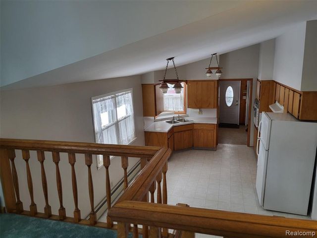 4662 N Lapeer Road, Columbiaville, MI 48421