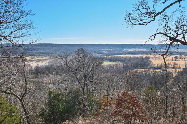 8657 N Hwy 10, Tahlequah, OK 74464