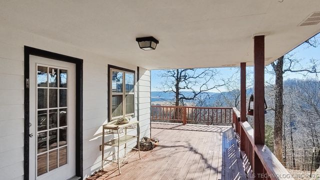 8657 N Hwy 10, Tahlequah, OK 74464