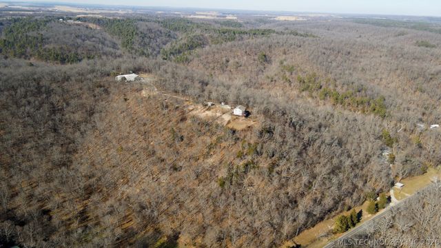 8657 N Hwy 10, Tahlequah, OK 74464