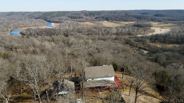 8657 N Hwy 10, Tahlequah, OK 74464