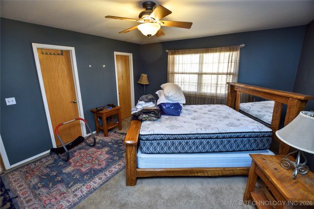 8657 N Hwy 10, Tahlequah, OK 74464