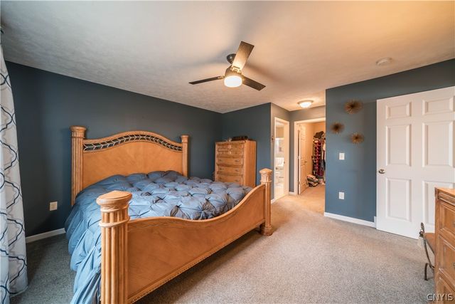 16 Laurens Way, Lysander, NY 13027