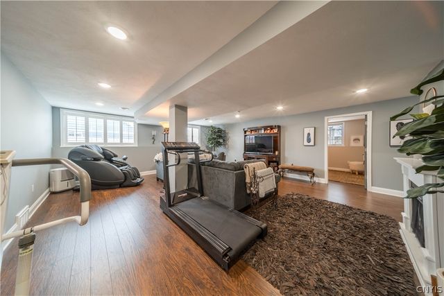 16 Laurens Way, Lysander, NY 13027