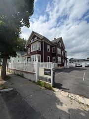 35 Florance St 2, Brockton, MA 02301