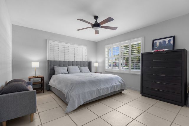 2333 SE 11TH Street, Pompano Beach, FL 33062