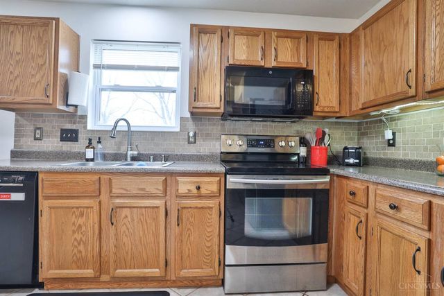 7053 Dutchland Boulevard, Liberty Twp, OH 45044