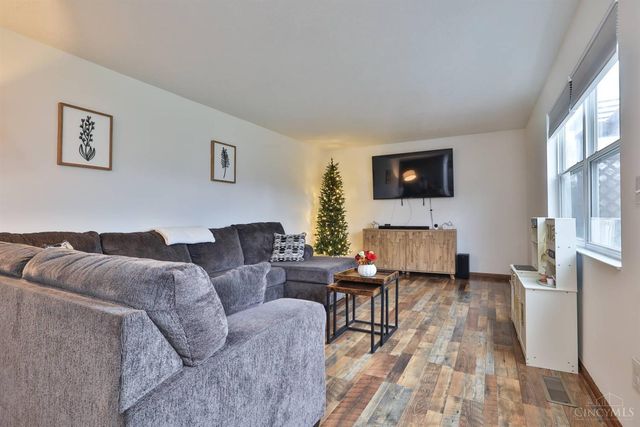 7053 Dutchland Boulevard, Liberty Twp, OH 45044