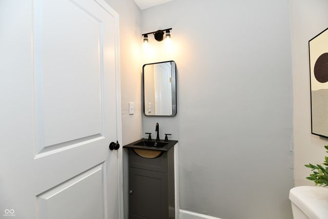 2828 Baltimore Avenue, Indianapolis, IN 46218