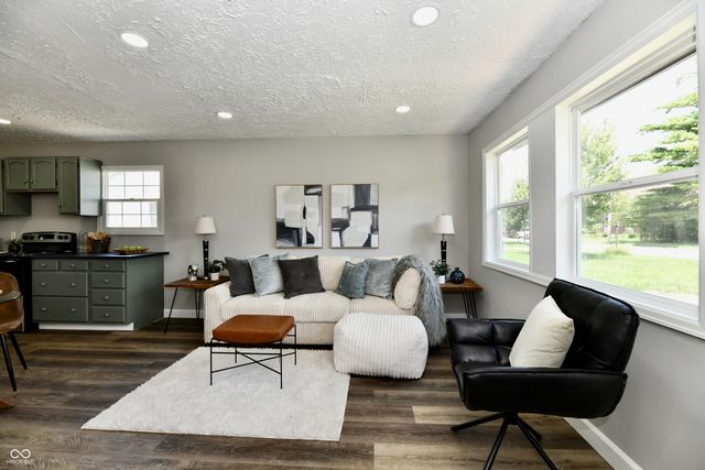 2828 Baltimore Avenue, Indianapolis, IN 46218