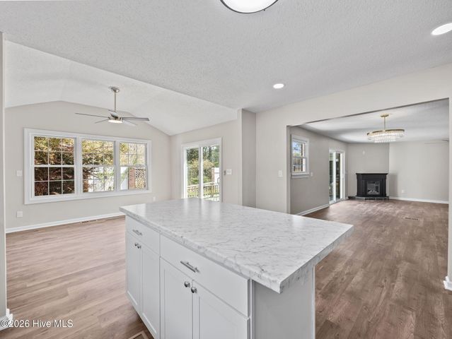 404 Maplehurst Drive, Jacksonville, NC 28540