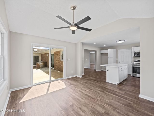 404 Maplehurst Drive, Jacksonville, NC 28540