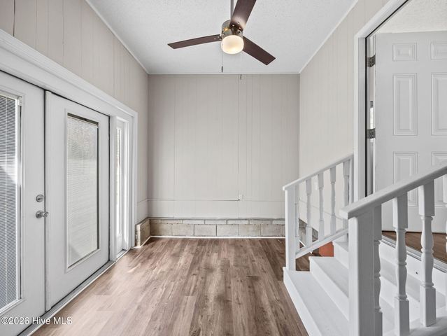 404 Maplehurst Drive, Jacksonville, NC 28540