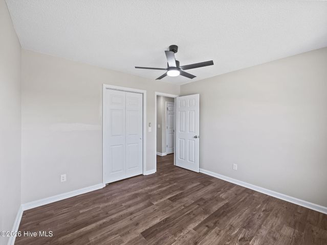 404 Maplehurst Drive, Jacksonville, NC 28540