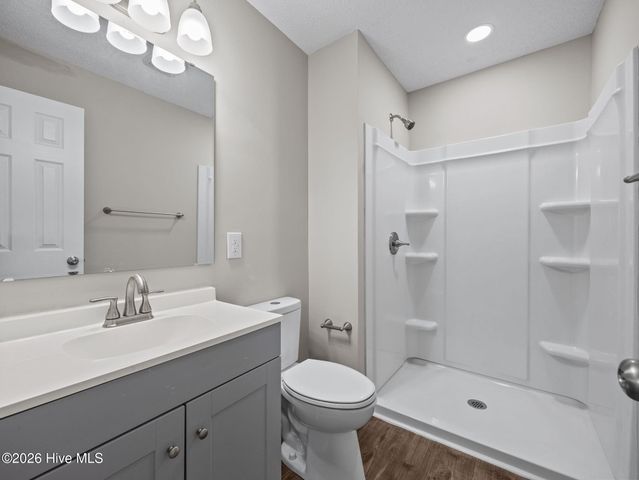 404 Maplehurst Drive, Jacksonville, NC 28540