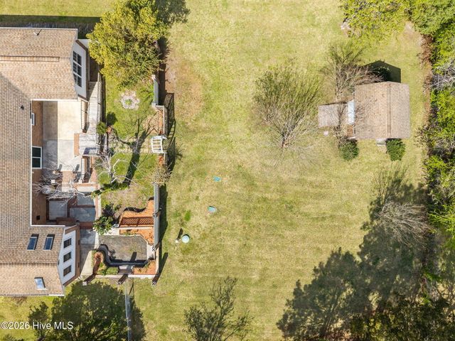 404 Maplehurst Drive, Jacksonville, NC 28540