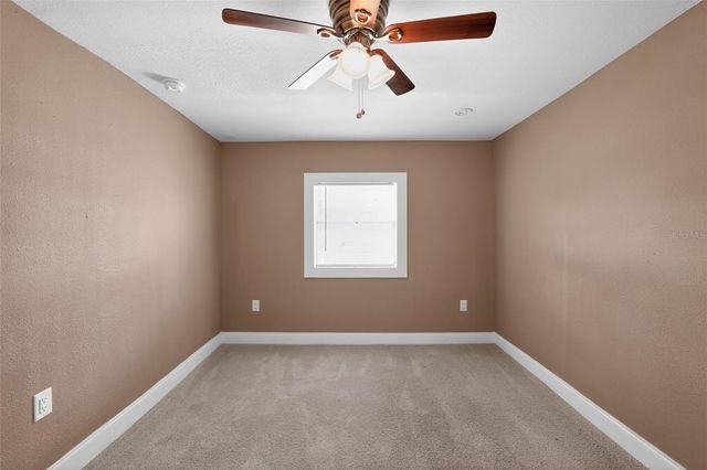 3302 RIVER COVE DRIVE, Tampa, FL 33614