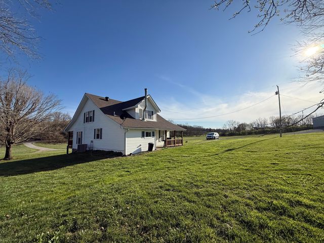 973 Levy Road, Paris, KY 40361