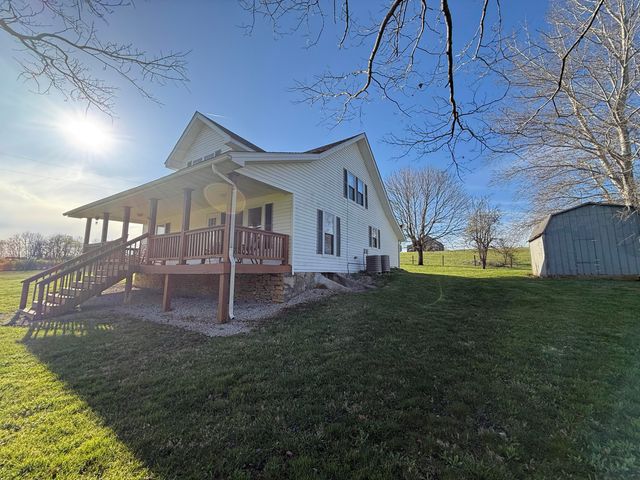 973 Levy Road, Paris, KY 40361
