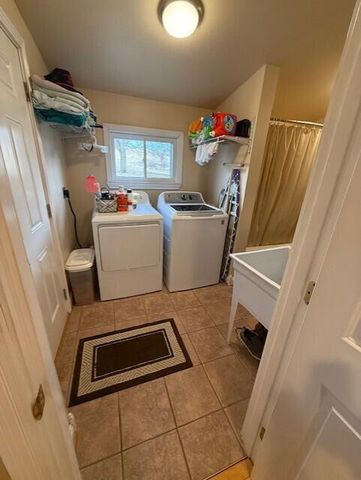 973 Levy Road, Paris, KY 40361