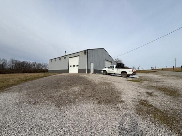 973 Levy Road, Paris, KY 40361