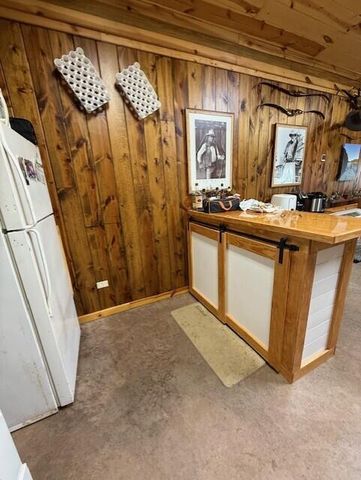 973 Levy Road, Paris, KY 40361