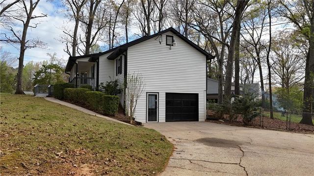 2955 Flowers Drive, Douglasville, GA 30135