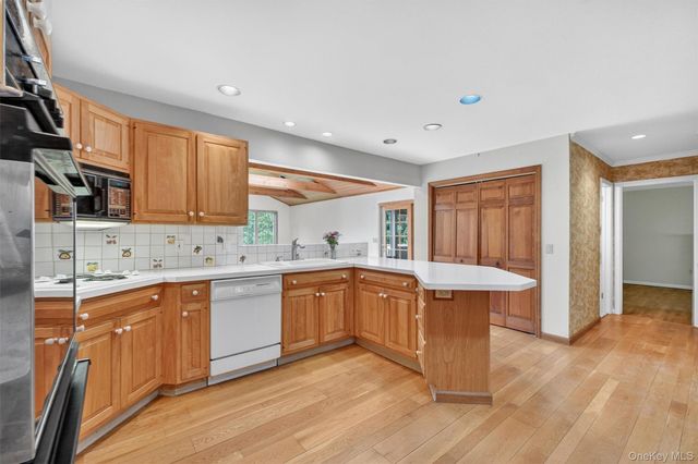 3 Lalli Drive, Katonah, NY 10536