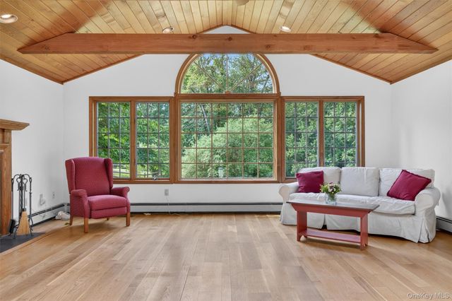 3 Lalli Drive, Katonah, NY 10536