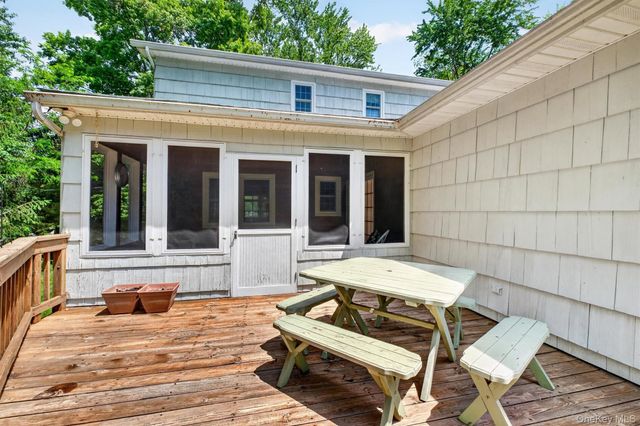 3 Lalli Drive, Katonah, NY 10536