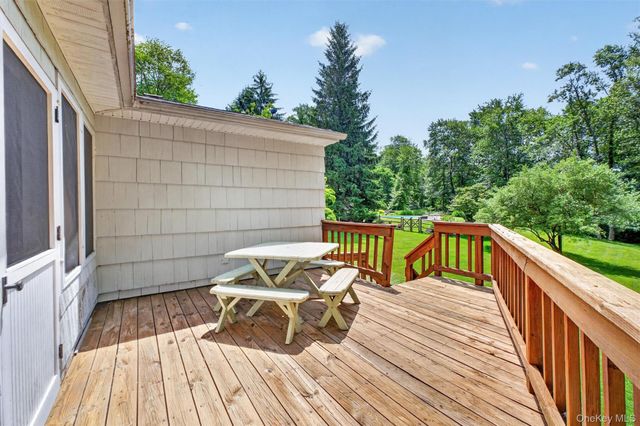 3 Lalli Drive, Katonah, NY 10536