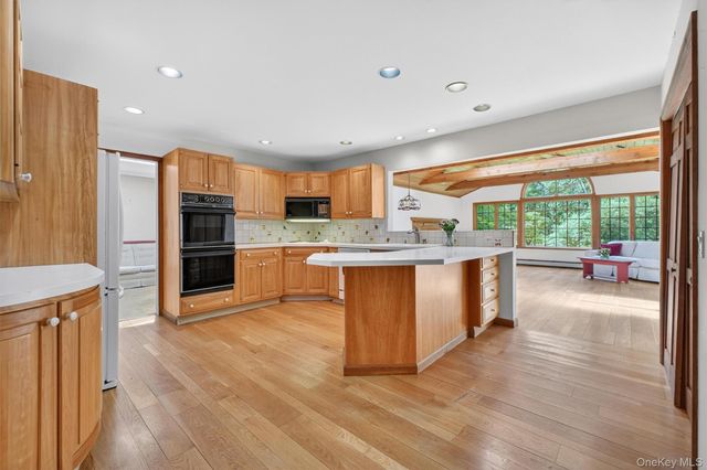 3 Lalli Drive, Katonah, NY 10536