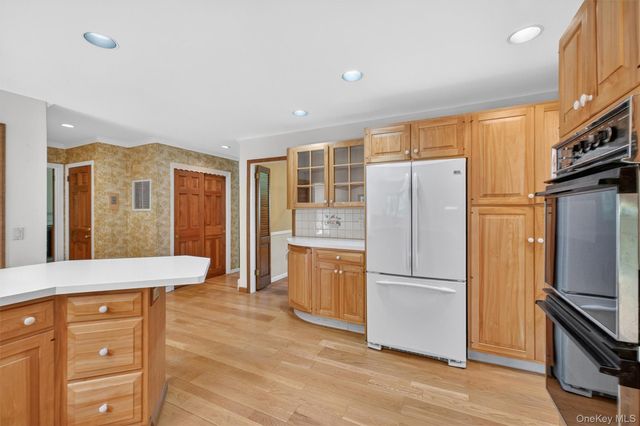 3 Lalli Drive, Katonah, NY 10536