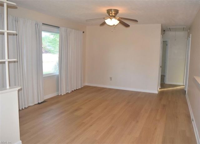 1517 Slater AVE, Hampton, VA 23664